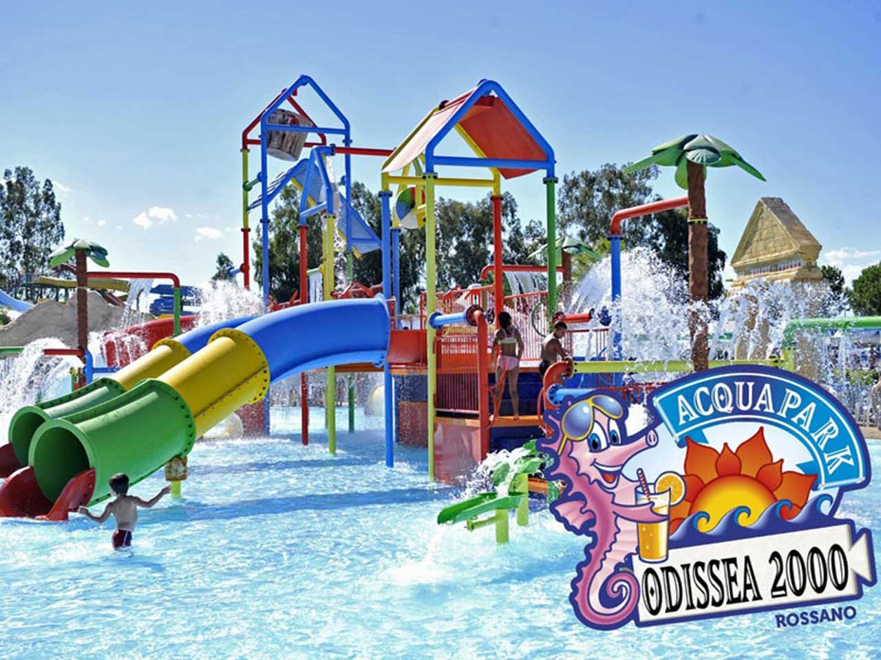 Slides and splash pools at Aquapark Odissea 2000
